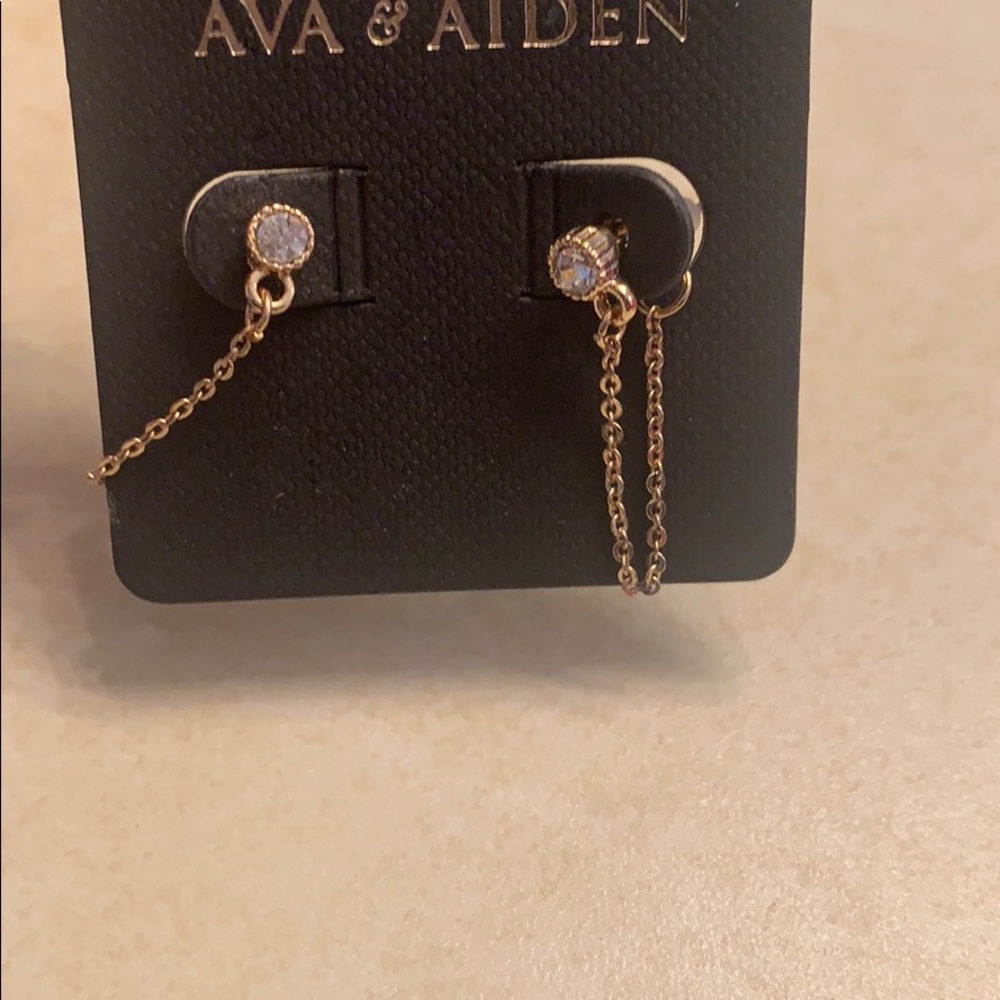 Ava & Aiden Chain Earrings Gold
